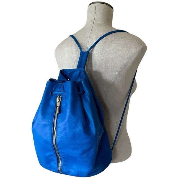 Elizabeth and James Electric Blue Leather Cinch Top Backpack Bucket Bag - Picture 1 of 11